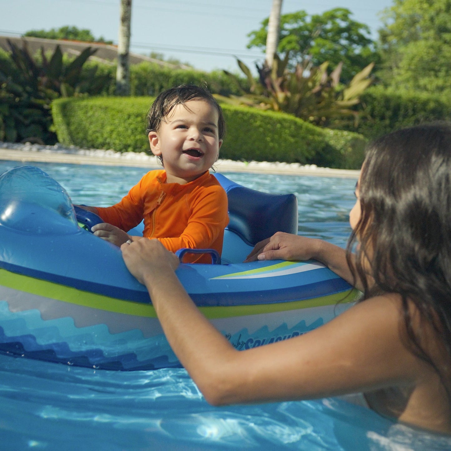 Remote Control Motorized Baby Runner Boat the Ultimate Toddler Pool Toy for Parents