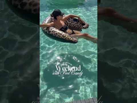 Jumbo Sun Chair with Leopard Print