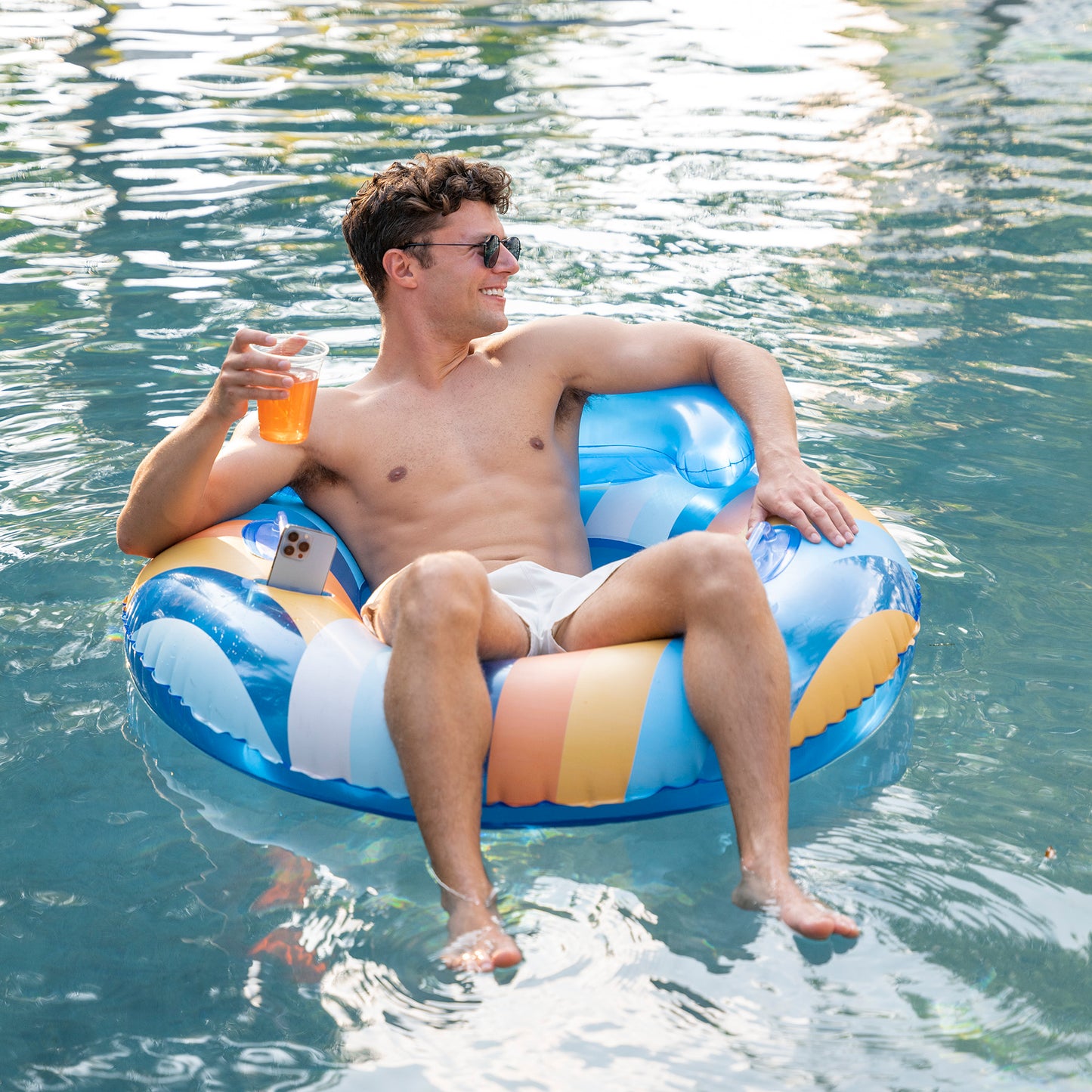 Good Vibes Deluxe 46" Pool Tube with Backrest
