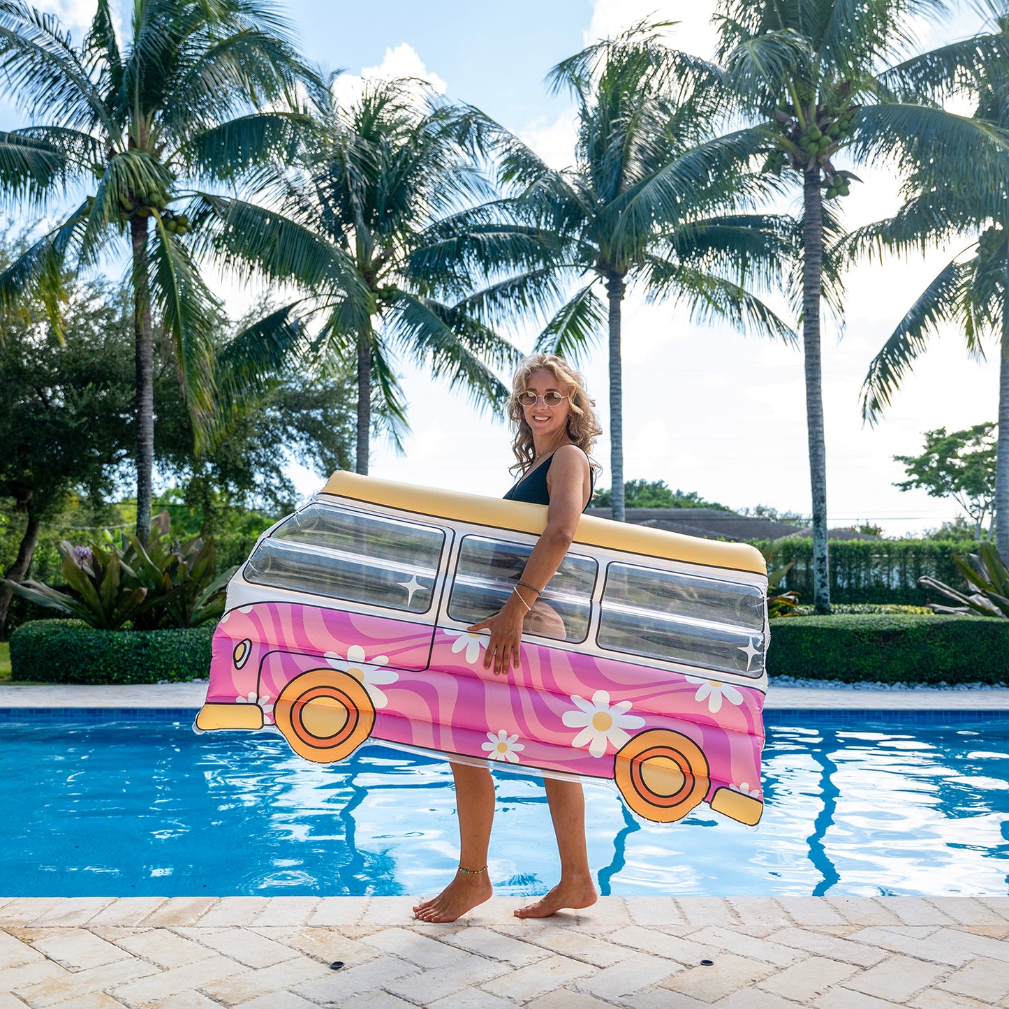 Retro Van Deluxe Inflatable 60" Raft