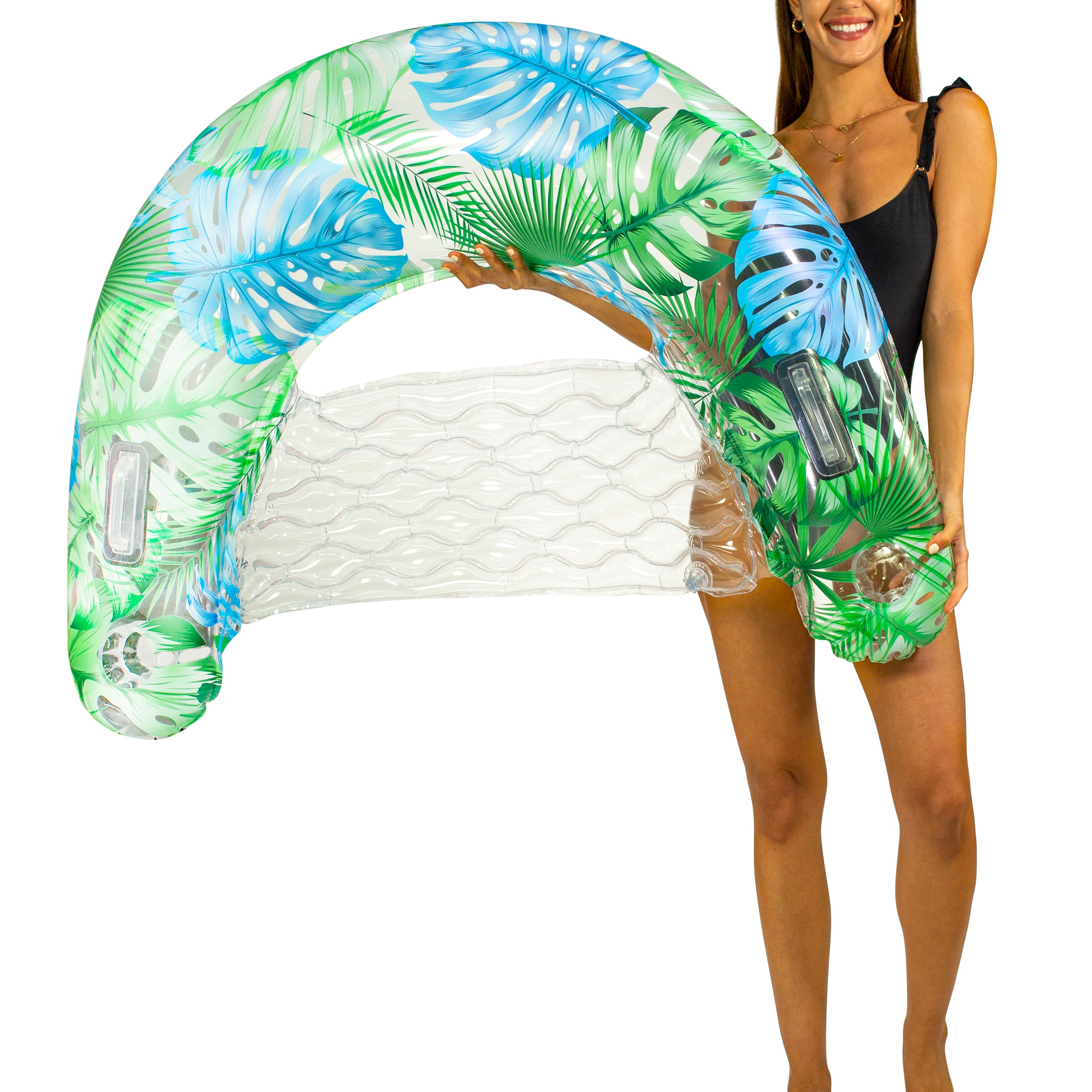 BDG_IMG_PC_RESORT_SUNCHAIR_TROPICALPALMS_001.jpg